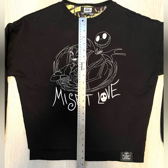 Disney Reversible Sweatshirt Nightmare Before Christmas - Picture 6 of 7